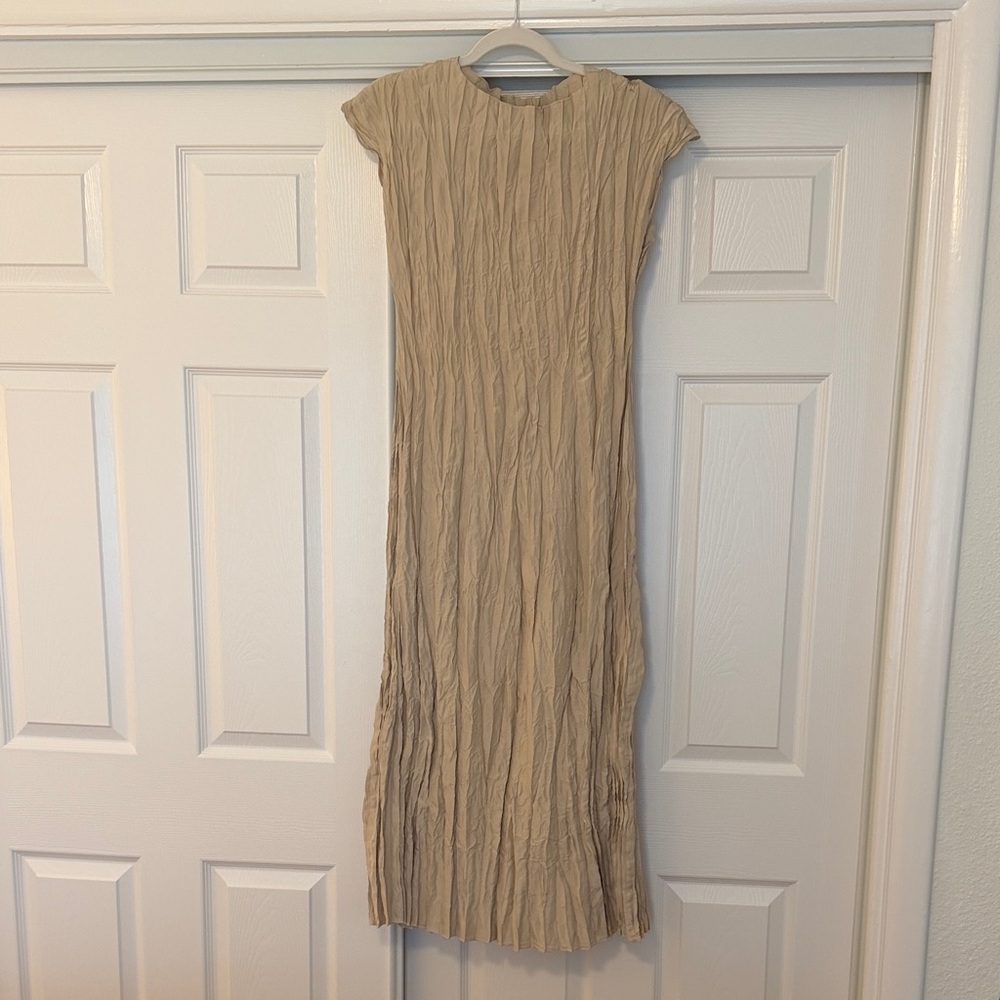 Toteme Crinkled Silk Cap Sleeve Dress